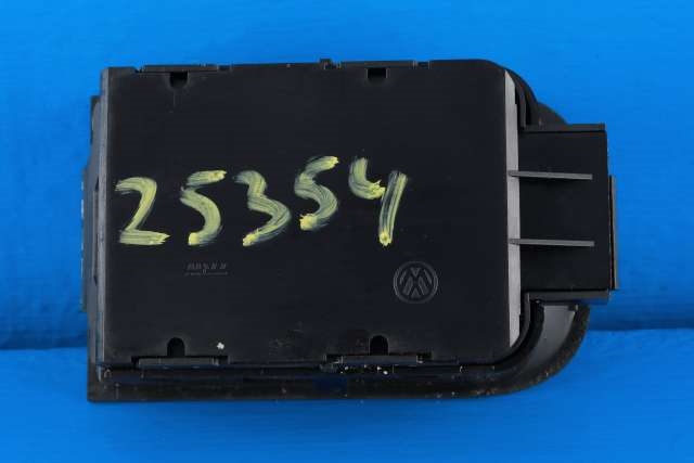 Bryter elektrisk håndbrekk/parkbrems til VW Sharan 2010-->> (Type II)  (VAG|5N0 927 225 XSJ|)