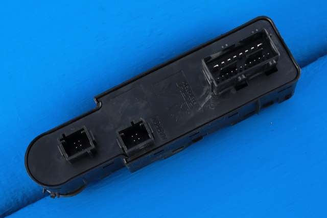 Bryter ruteheis førerdørspanel til Citroën C5 2008-2017 (Type II)  (CITROEN|96 659465 ZD|)