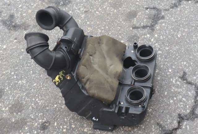 MC, Luftfilterboks til MC Triumph Sprint ST 955 1999-2004  