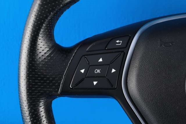 Airbag ratt til Mercedes C-Klasse 2011-2014 (Fase 2) (W204) (W204) (MERCEDES|A 218 460 25 03|218 860 20 02|)