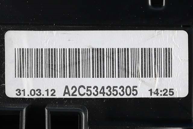Instrumentpanel til Mercedes C-Klasse 2011-2014 (Fase 2) (W204) (W204) (MERCEDES|A 204 900 41 08|)