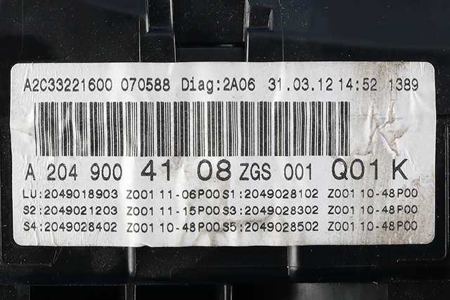 Instrumentpanel til Mercedes C-Klasse 2011-2014 (Fase 2) (W204) (W204) (MERCEDES|A 204 900 41 08|)
