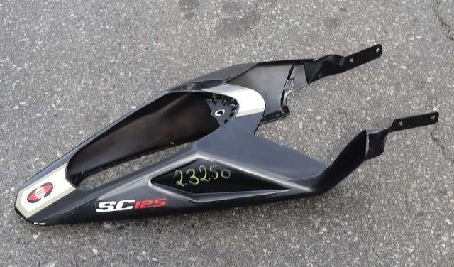 MC, Deksel, Bak til MC Gilera SC125, 0-->> (DERBI|00H00621161)