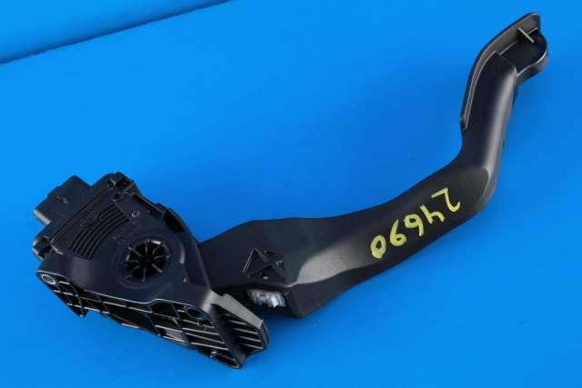 Pedal gass til Peugeot 208 2012-2019 (Type I)  (HELLA|6PV 009 949-41|96 714337 80|)