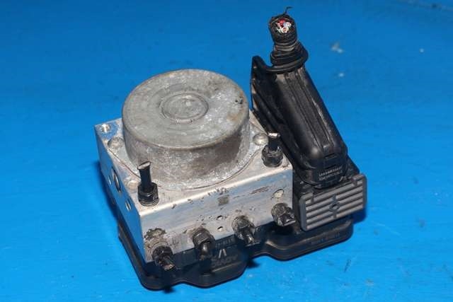 ABS sentral til Toyota Prius, 2016-2023 (Type IV) (combi) (combi) (ADVICS|44510-47070)