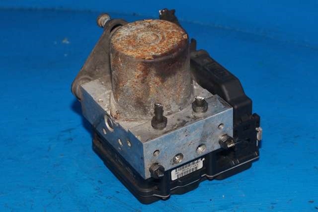 ABS sentral til Mercedes Vito/Viano, 2010-2014 (Fase 2) (W639) (W639) (BOSCH|0 265 230 407)