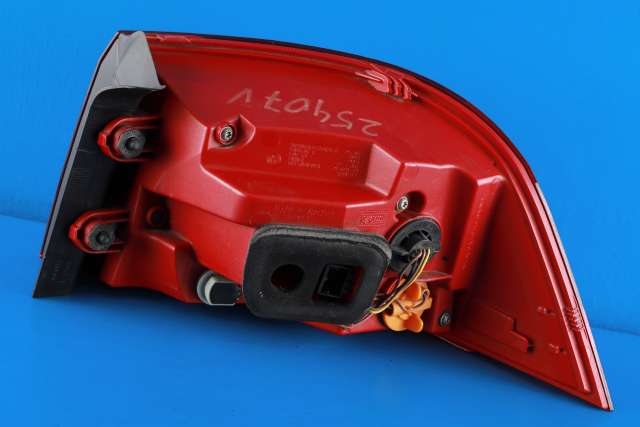 Baklykt venstre ytre til VW Passat 2011-2015 (B7) (B7) 