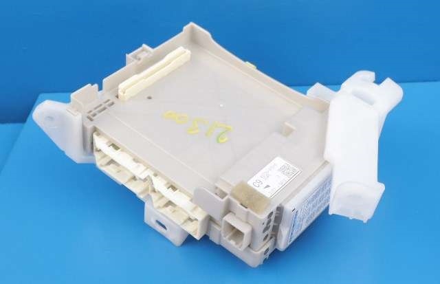 Sikringsboks til Toyota Prius, 2009-2016 (Type III) (COMBI) (COMBI) (TOYOTA|82730-47510)