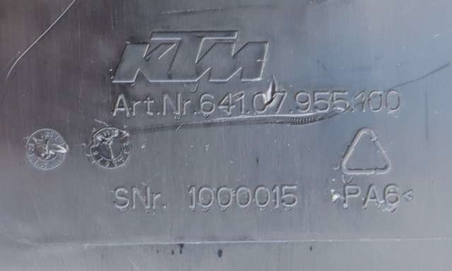 MC, Deksel, Bak til MC KTM 890 Duke 2020-->>  (KTM|641.07.955.100|)