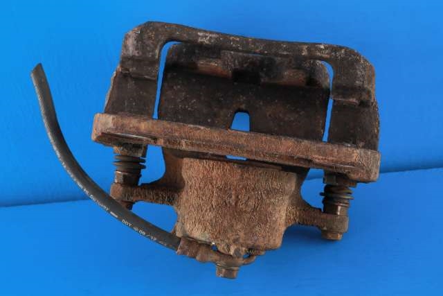 Bremsecaliper høyre foran til Toyota Prius +7 2012-2020 (Type III) (stasjonsvogn) (stasjonsvogn) 