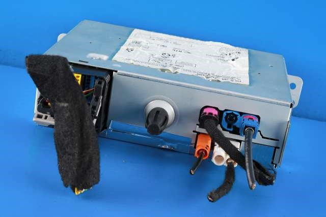 Bilstereo navigasjon til Peugeot Partner 2019-->> (Type III) (PEUGEOT|98 335000 80|)