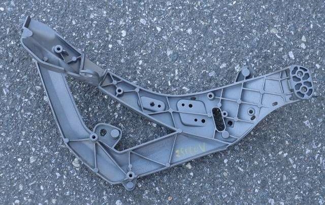 MC, Brakett front til MC BMW R1200 GS 2013-2019 (Dual Sport) (Dual Sport) (BMW|46.63-8 528 673|)