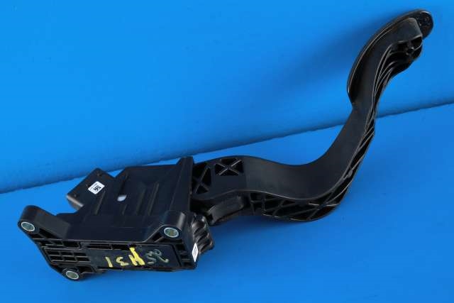 Pedal gass til Fiat 500 2021-->> (FIAT|00521379550|)