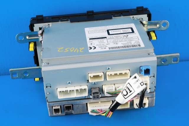 Bilstereo navigasjon til Toyota Auris 2013-2015 (Type II, Fase 1) (TOYOTA|86140-02030|)