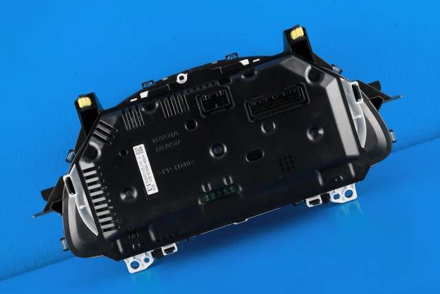 Instrumentpanel til Toyota Auris 2013-2015 (Type II, Fase 1)  (TOYOTA|83800-0ZU10|)