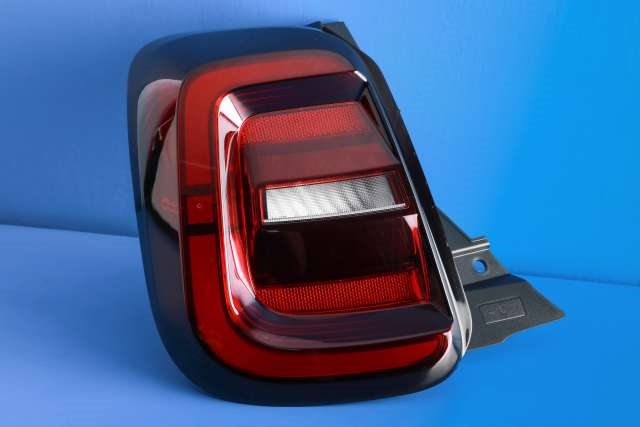 Baklykt venstre til Fiat 500 2021-->> (FIAT|20270111|)