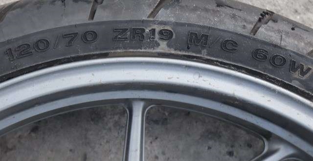 MC, Framhjul til MC BMW R1200 GS 2013-2019 (Dual Sport) (Dual Sport) (120 X 70 R 19"|)
