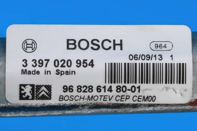Viskermotor frontrute komplett m/overføring til Peugeot Partner 2008-2015 (Type II, Fase 1) (PEUGEOT|96 828614 80|0 390 241 621|)