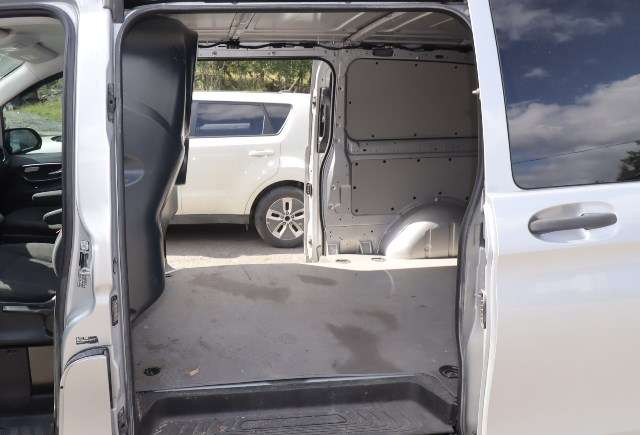 Skillevegg varebil til Mercedes Vito 2014-->> (W447) (W447)