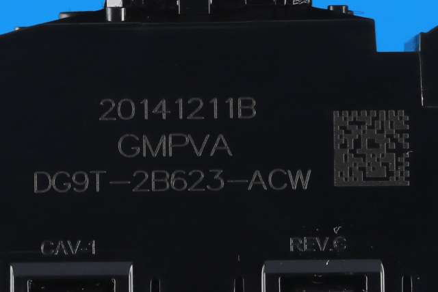 Bryter elektrisk håndbrekk/parkbrems til Ford Mondeo 2014-2019 (Type V, Fase 1)  (FORD|DG9T-2B623-ACW|)