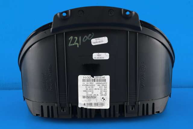 Instrumentpanel til BMW 1-Serie 2004-2011 (E81/E82/E87/E88) (E81/E82/E87/E88) (JOHNSON|4032052-00|9 187 330|)