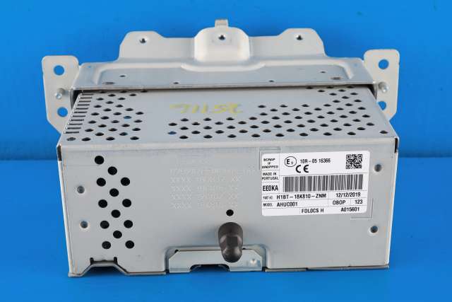 Bilstereo navigasjon til Ford Puma 2019-->> (FORD|H1BT-18K810-ZNM|)
