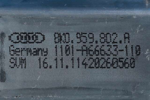 Ruteheis, kun motor, høyre foran til Audi A4, Allroad 2009-2016 (Type I) (B8) (B8) (VAG|8K0 959 802 A|)