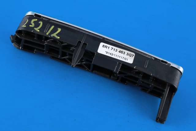 Dashbord diverse til Audi A4, Allroad 2009-2016 (Type I) (B8) (B8) (VAG|8R1 713 463|)
