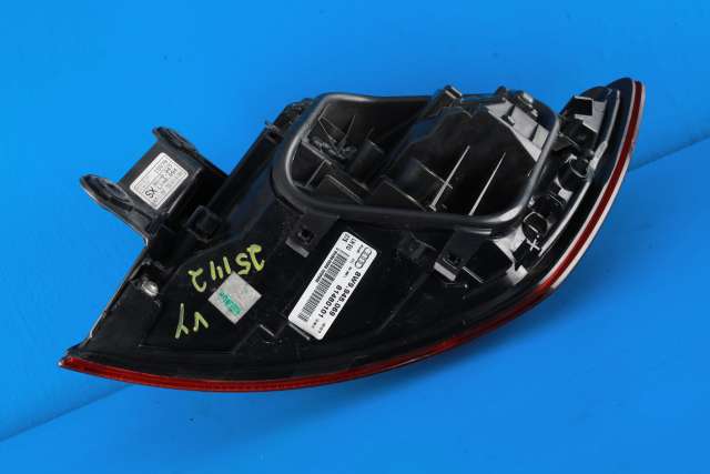 Baklykt venstre ytre til Audi A4 2015-2019 (Type V, Fase 1) (B9) (B9) (VAG|8W9 945 069|)