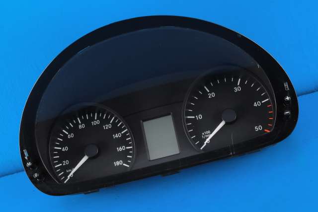 Instrumentpanel til Mercedes Sprinter 2013-2018 (Fase 2) (906) (906) (MERCEDES|A 906 900 45 02|)