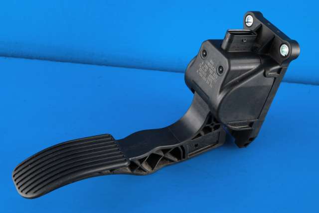 Pedal gass til Mercedes Sprinter 2013-2018 (Fase 2) (906) (906) (BOSCH|0 280 755 023|A 906 300 04 04|)