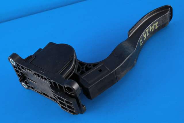 Pedal gass til Mercedes Sprinter 2013-2018 (Fase 2) (906) (906) (BOSCH|0 280 755 023|A 906 300 04 04|)
