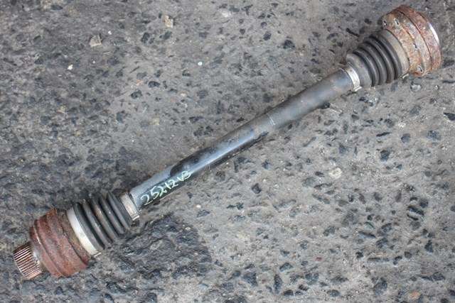 Drivaksel venstre bak, bensin/automat til Audi A4, Allroad 2009-2016 (Type I) (B8) (B8)