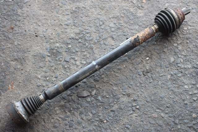 Drivaksel høyre foran, diesel/manuell til VW Golf VI 2008-2012  (VAG|1K0 407 272 CC|)