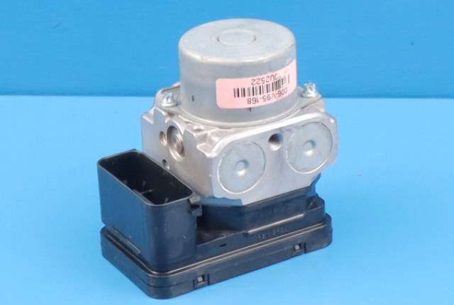 MC, ABS Sentral til MC Honda CB650R 2019-->> (Naked) (Naked) (HONDA|006-V95-168|)