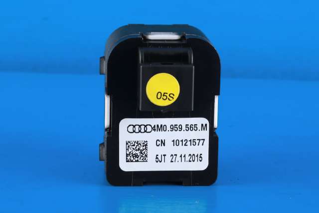 Bryter speil til Audi A4 2015-2019 (Type V, Fase 1) (B9) (B9) (VAG|4M0 959 565 M|)
