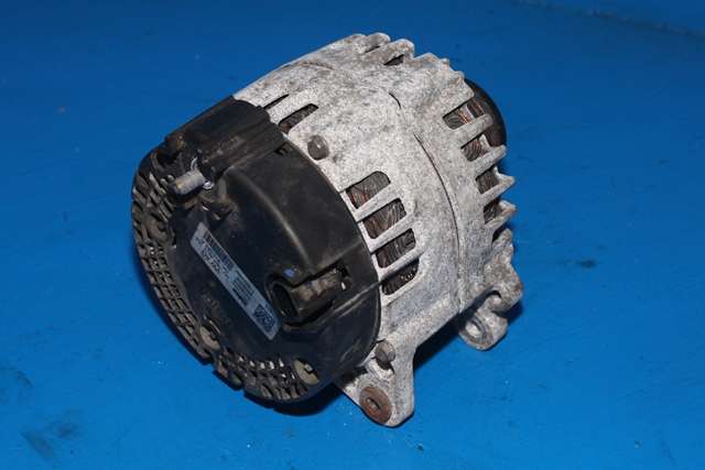 Dynamo diesel til Audi A4 2015-2019 (Type V, Fase 1) (B9) (B9) (VALEO|EG18S015|04L 903 024 A. 14 VOLT - 180AMP|)