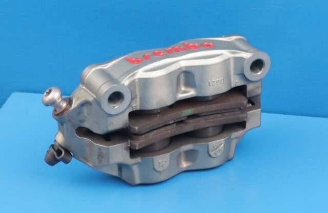 MC, Bremsecalipp foran venstre til MC KTM 890 Duke 2020-->> (BREMBO|)
