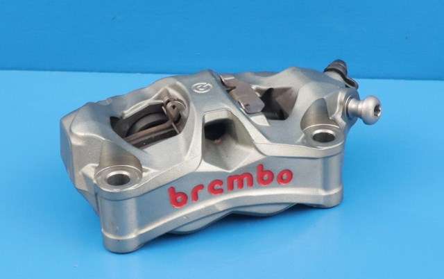 MC, Bremsecalipp foran høyre til MC KTM 890 Duke, 2020-->>  (BREMBO|)