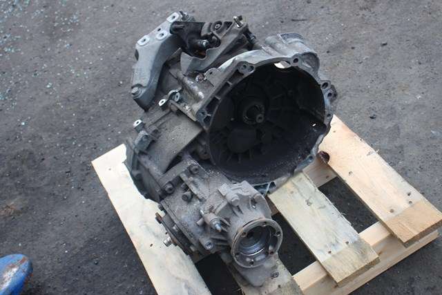 Girkasse 4WD komplett til VW Caddy, 2015-2020 (Type III, Fase 3) (MRV)