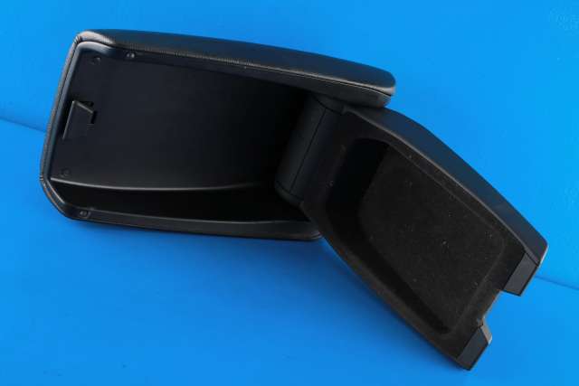 Midtarmlene foran til Audi A7 2010-2014 (Type I, Fase 1) (VAG|4G0 864 208 G|)