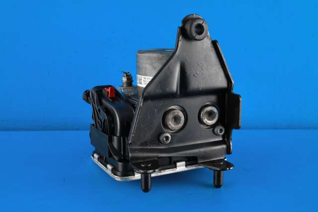 ABS sentral til VW Caddy 2015-2020 (Type III, Fase 3) (VAG|7E0 614 517 L|7E0 907 379 P|)
