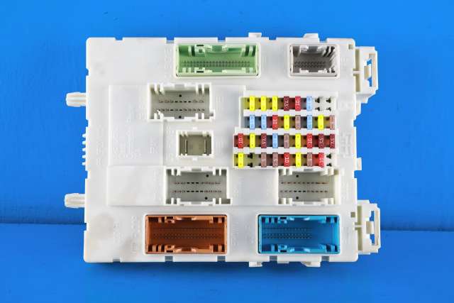 Styreenhet comfort (BCM) til Ford Focus, 2011-2014 (Type III, Fase 1)  (FORD|DV6T-14A073-EH)