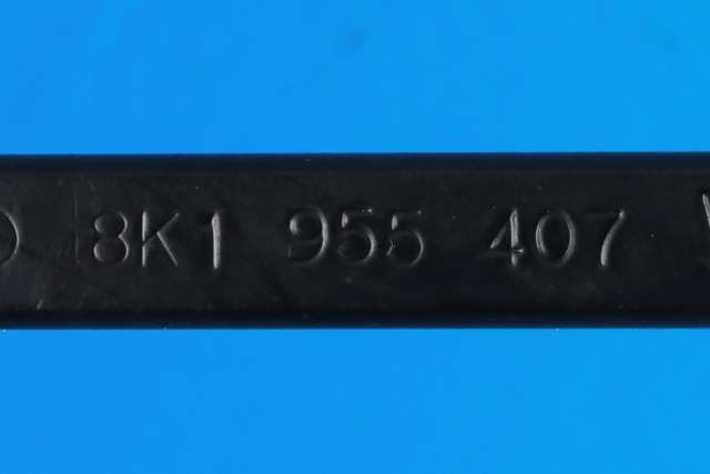 Viskerarm frontrute venstre til Audi A4 2007-2014 (Type IV) (B8) (B8) (VAG|8K1 955 407|)