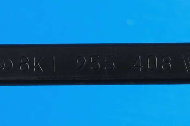 Viskerarm frontrute høyre til Audi A4 2007-2014 (Type IV) (B8) (B8) (VAG|8K1 955 408|)