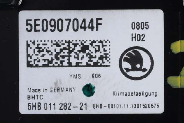 Varmeapparat betjening til Škoda Octavia 2013-2016 (Type III, Fase 1)  (HELLA|5HB 011 282-21|5E0 907 044 F|)