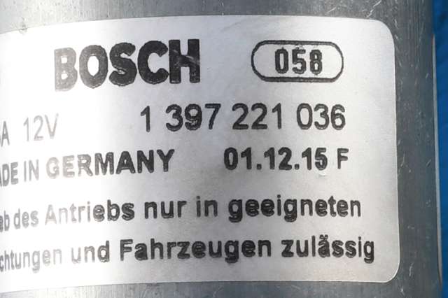 Baklukeåpner motor til Audi A4 2015-2019 (Type V, Fase 1) (B9) (B9) (VAG|8W9 827 851 A|)