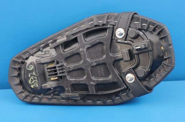 MC, Sal/sete, bakre til MC Kawasaki Z900 2017-2019  (KAWASAKI|53066-0582|)