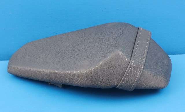 MC, Sal/sete, bakre til MC Kawasaki Z900 2017-2019  (KAWASAKI|53066-0582|)