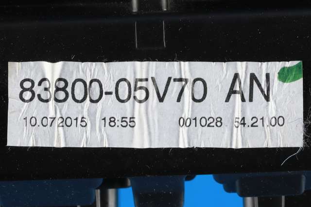 Instrumentpanel til Toyota Avensis 2015-2019 (Type III, Fase 2) (TOYOTA|83800-05V70|)